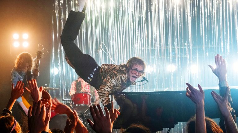 resena rocketman elton john