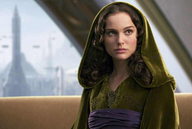 fotografía de natalie portman como padme amidala en star wars