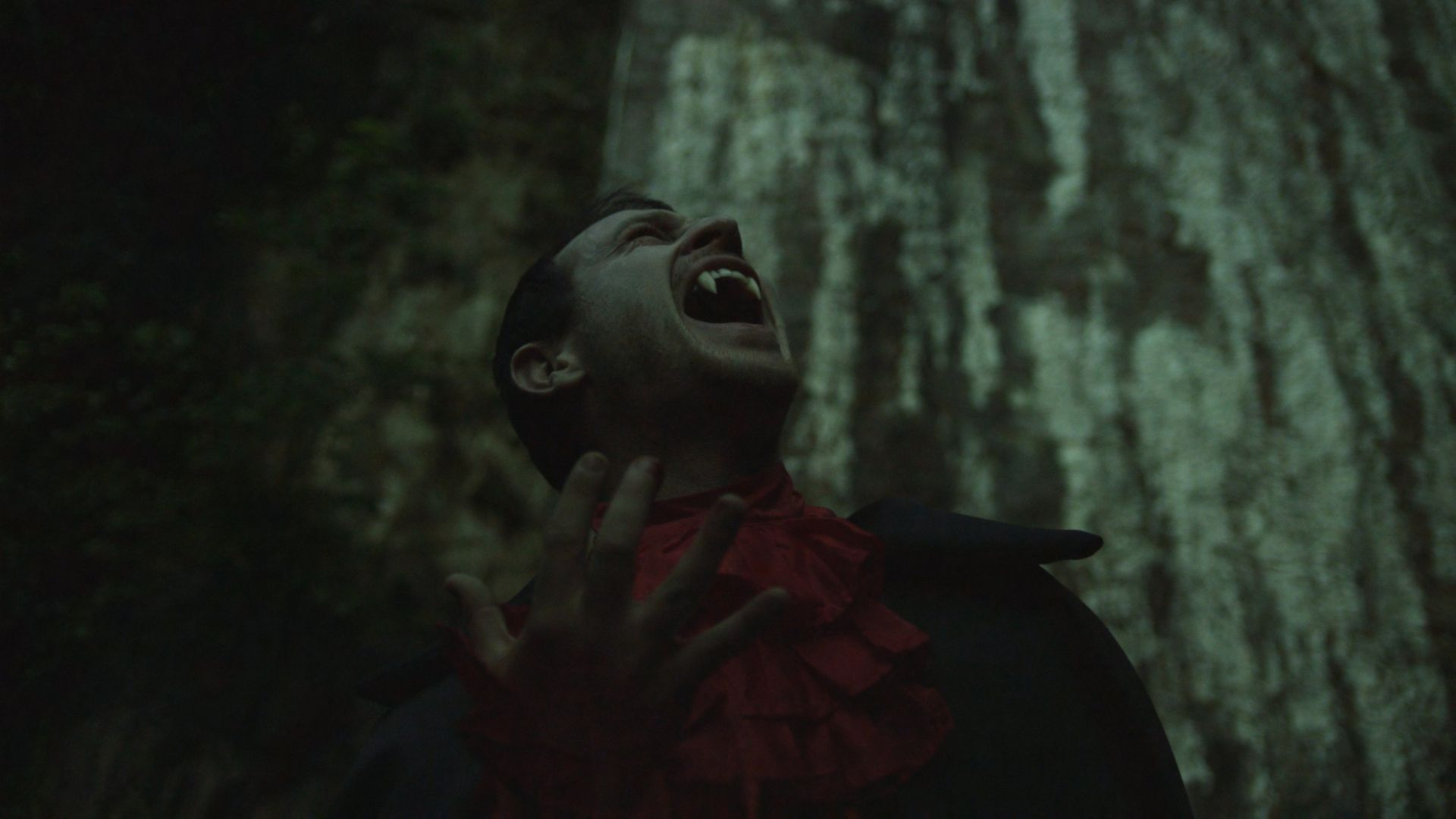 Mitch Powell en “Saint Drácula 3D” (2012)