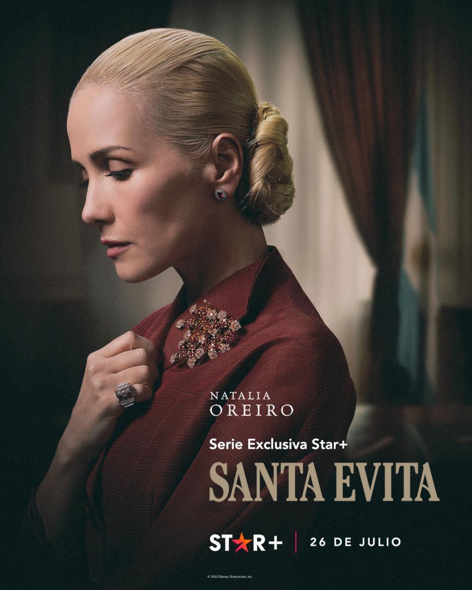 santa-evita-01