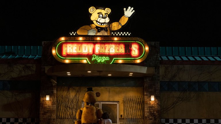 Reseña-Five-Nights-At-Freddy's