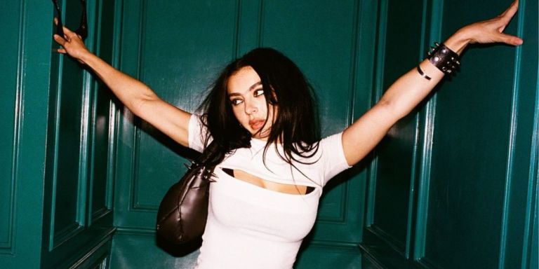 Chali XCX en cine Portada