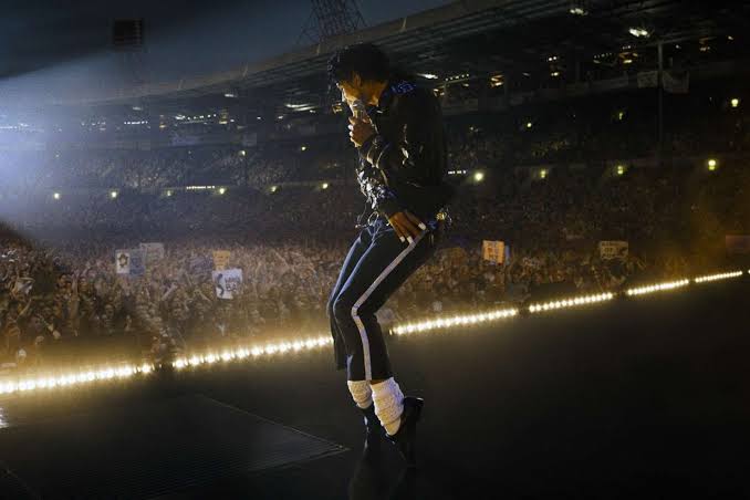 michael-retrasos-00