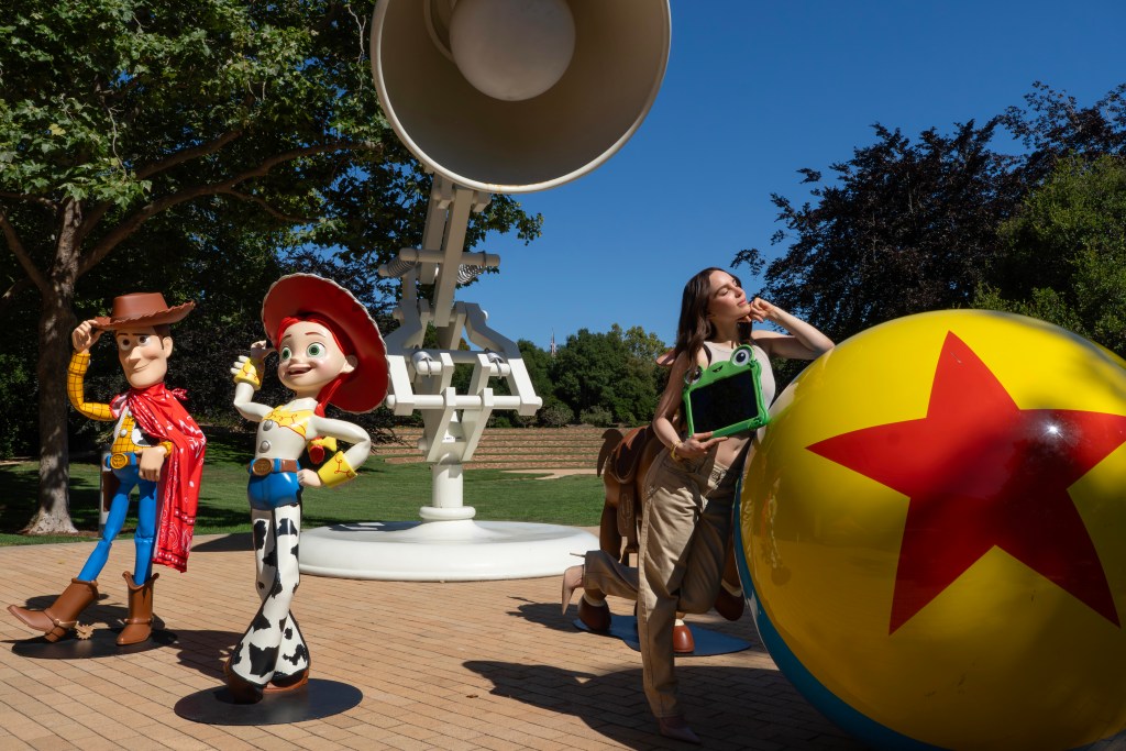 belinda-toy-story-5-voz-lilypad-latinoamerica